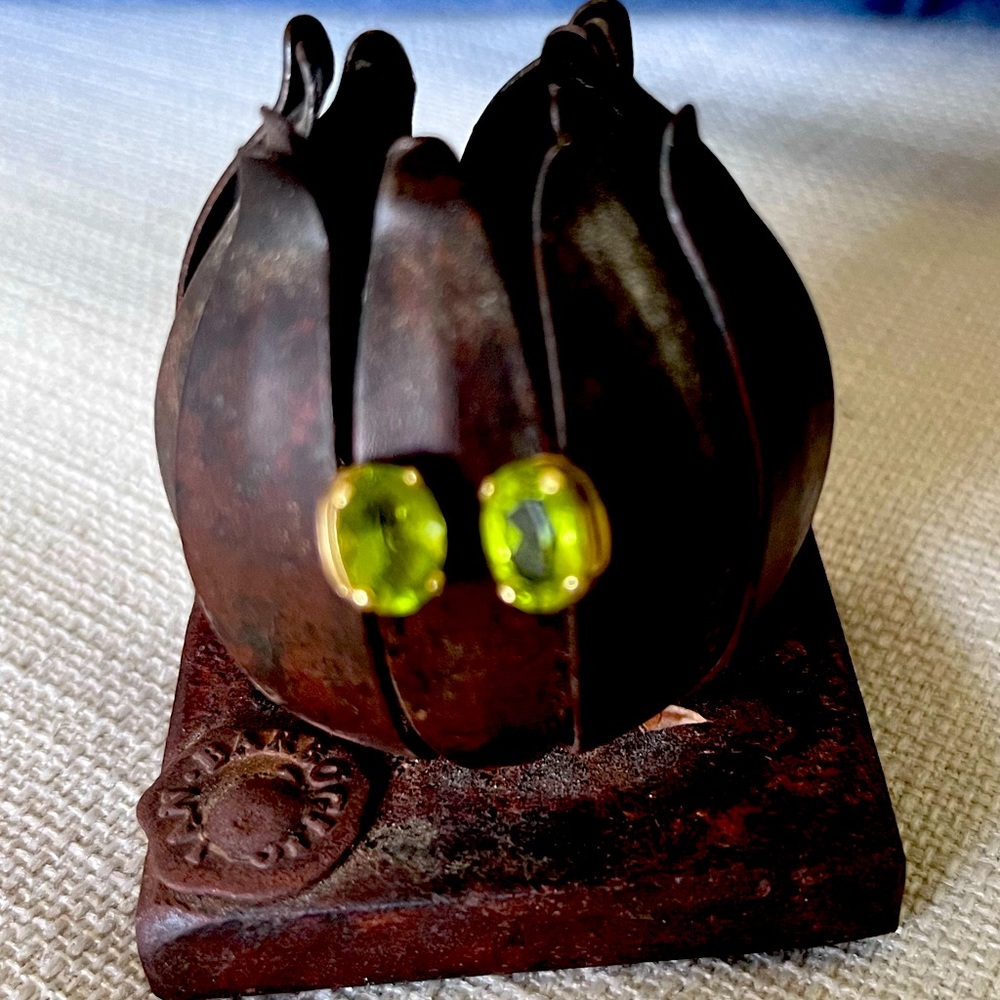 JoJo Loves you earrings